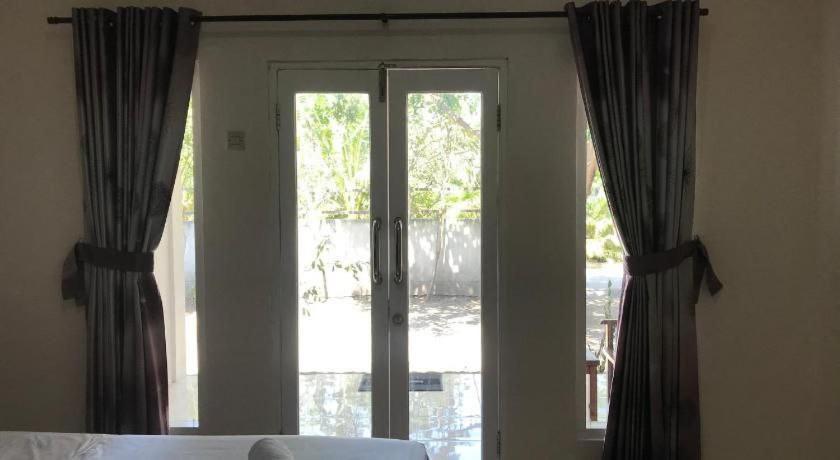 Pineapple Guest House Gili Air Extérieur photo