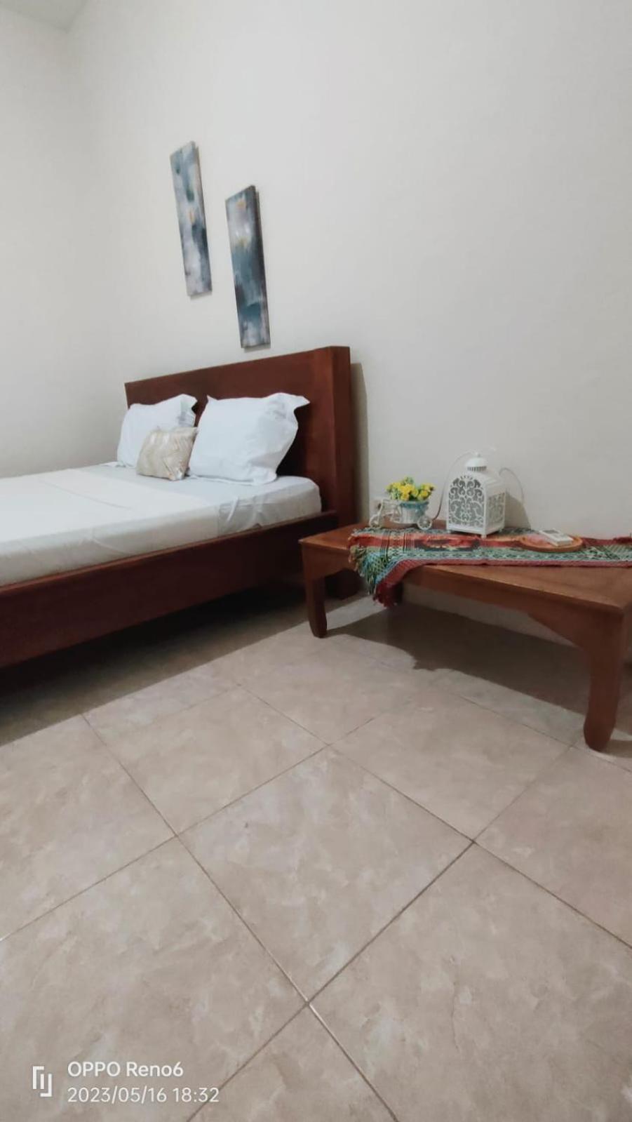 Pineapple Guest House Gili Air Extérieur photo